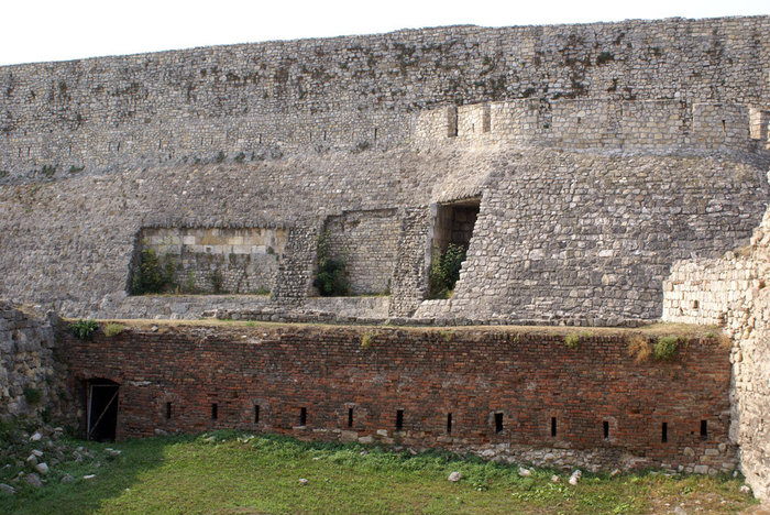 Стена Белградской крепости Белград, Сербия