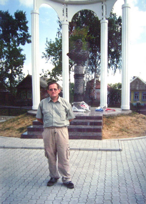 Памятник Поэту и Человеку в Елабуге – первый памятник Марине Цветаевой в России