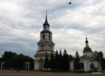 66-метровая колокольня Спасо-Преображенской церкви