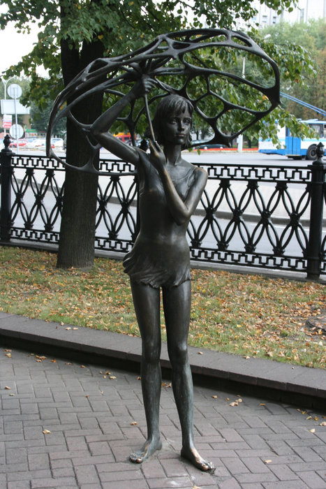 памятник в центре Минска Минск, Беларусь