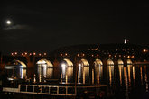 Карлов мост ночью