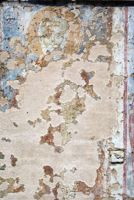 Почти исчезнувшая фреска Бар, Черногория