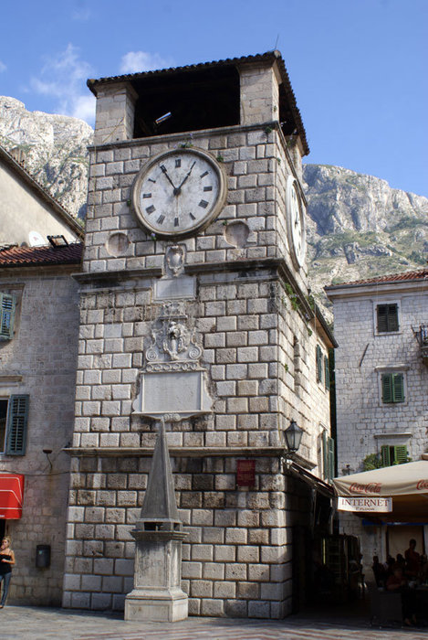 Башня с часами в Старом Которе Котор, Черногория