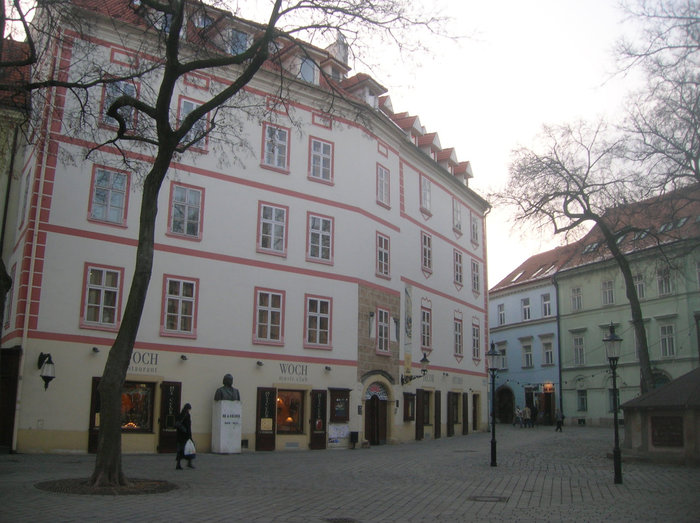 Фрагмент Главной площади Братислава, Словакия