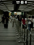 Первая линия метрополитена Гуанчжоу запущена 28 июня 1999 года. К 2005 их стало уже четыре. Строятся еще три и планируется еще четыре.