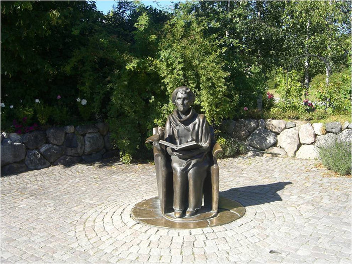 Памятник шведской писательнице Стокгольм, Швеция