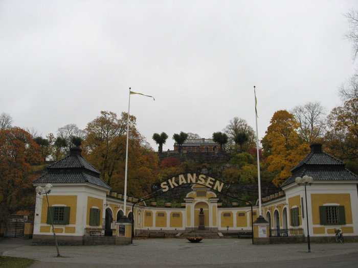 в национальном парке Скансен показаны разнообразные народные обычаи, здания и традиции старой доброй Швеции Стокгольм, Швеция