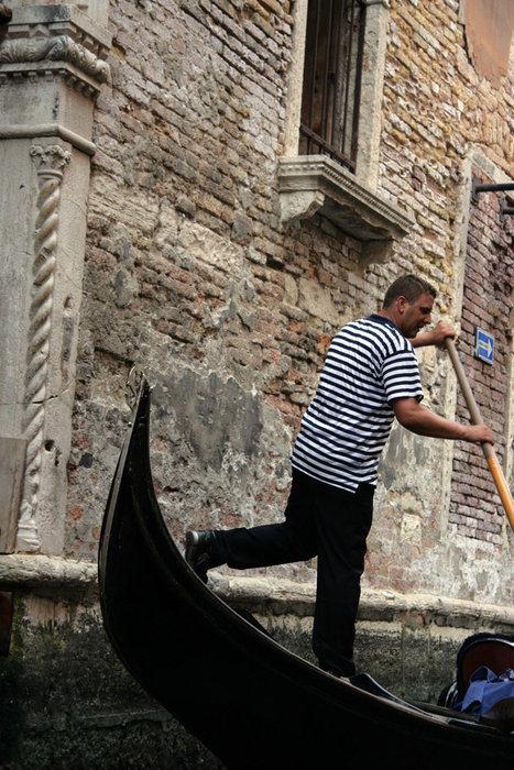 гондольер Венеция, Италия