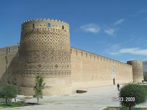 Парадный вид крепости Шираз, Иран