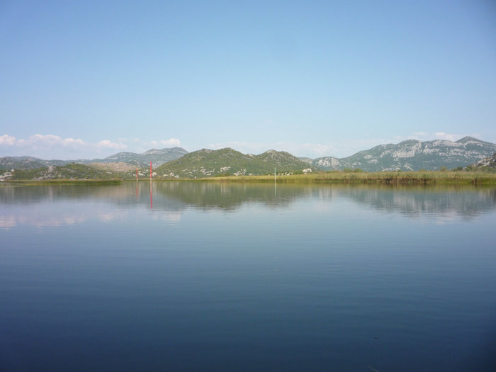 Скадарское озеро на повороте к реке Черногория
