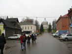 Мышкин сохранил колорит старинного русского города: с православными храмами, украшенными деревянными кружевами избами на тихих улочках, купеческими особняками