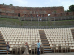 Античный театр действует и сейчас