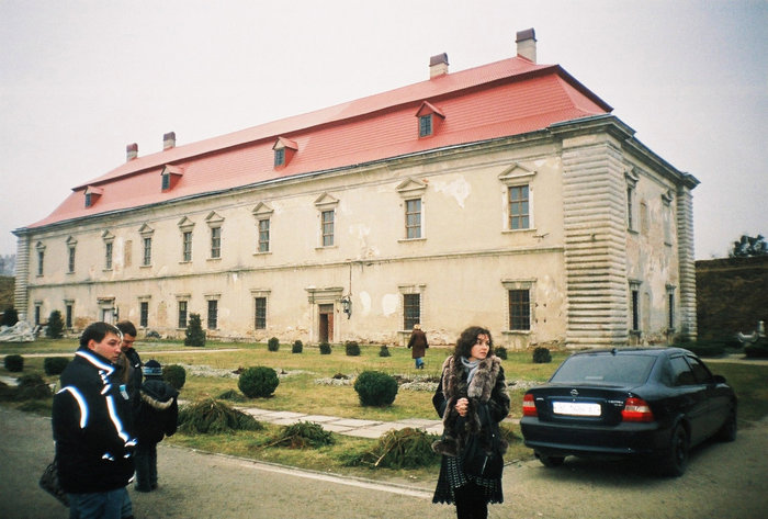 Основной замок Золочев, Украина