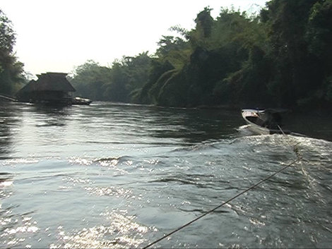 Сплав по реке Квай Таиланд