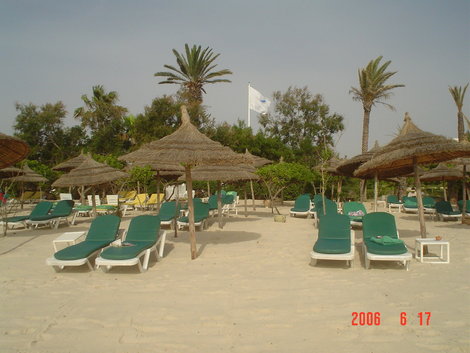Пляж ранним утром Сусс, Тунис