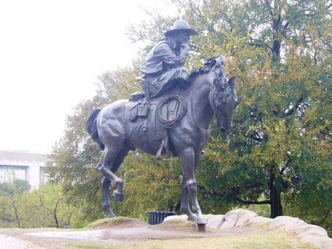 Памятник ковбою. Даллас, CША