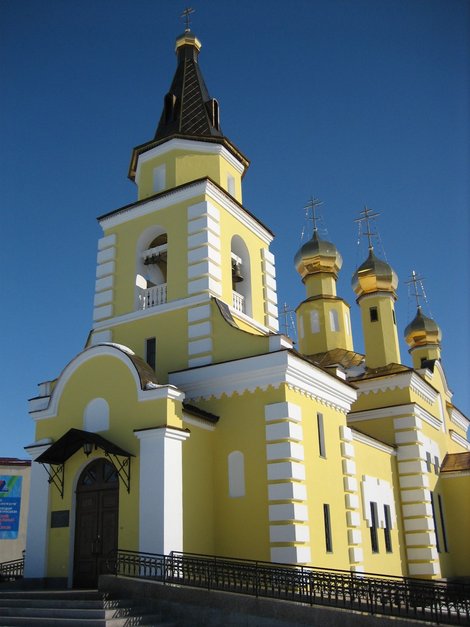 Церковь в Надыме Ямало-Ненецкий автономный округ, Россия