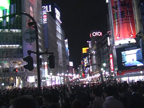 Сколько людей! Токио, Япония