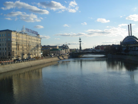 Вид с моста Москва, Россия