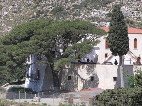 Монастырь Превели Плакиас, Греция
