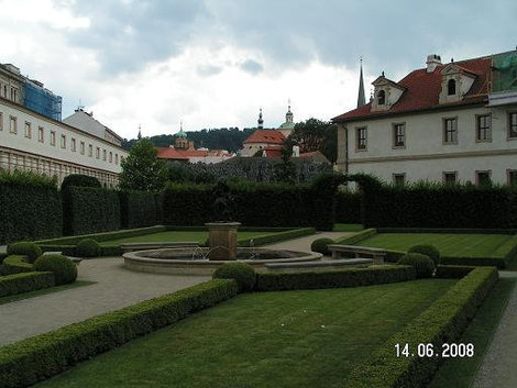 Парк Прага, Чехия