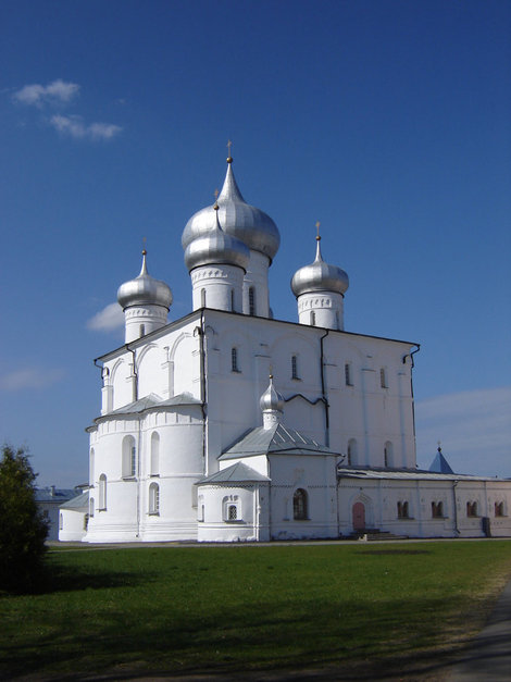 Варлаамо-Хутынский монастырь Великий Новгород, Россия