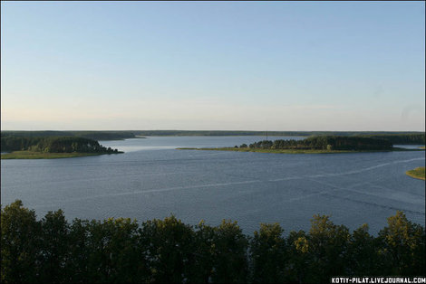 Озеро Селигер Светлица (Нило-Столбенская пустынь), Россия