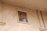 Икона у храма