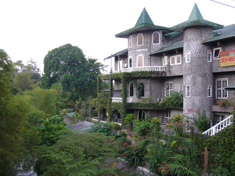 River Castle Hotel