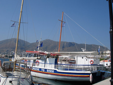 Выбираем кораблик до Sisi Сиси, Греция