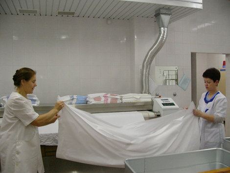 В прачечную каждый день сдают полотенца, простыни и прочие причиндалы Сочи, Россия