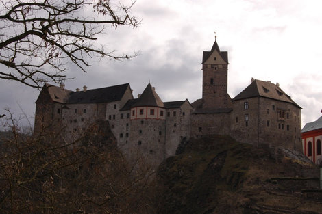 И нам впервые открылся Локетский замок Локет, Чехия