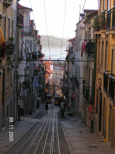 Уклончивый трамвай Лиссабон, Португалия