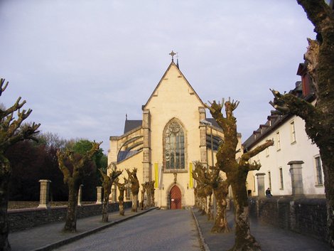 Церковь в аббатстве. Ранняя готика Хахенбург, Германия