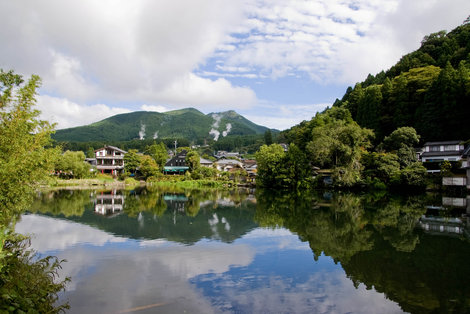 Озеро Кинрин Юфу, Япония