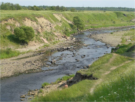 Течение реки Ульяновка, Россия