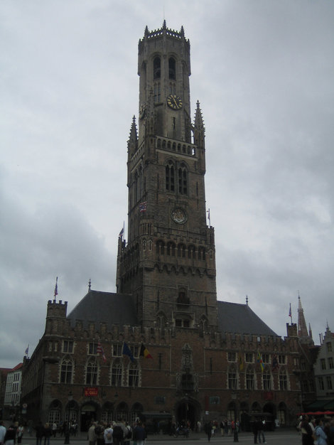 башня Белфорт-городская ратуша Брюгге, Бельгия