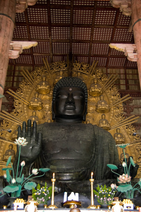 Дайбуцу — Великий Будда Нара, Япония