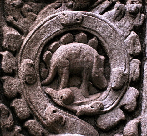 Стегозавр? Сиемреап, Камбоджа