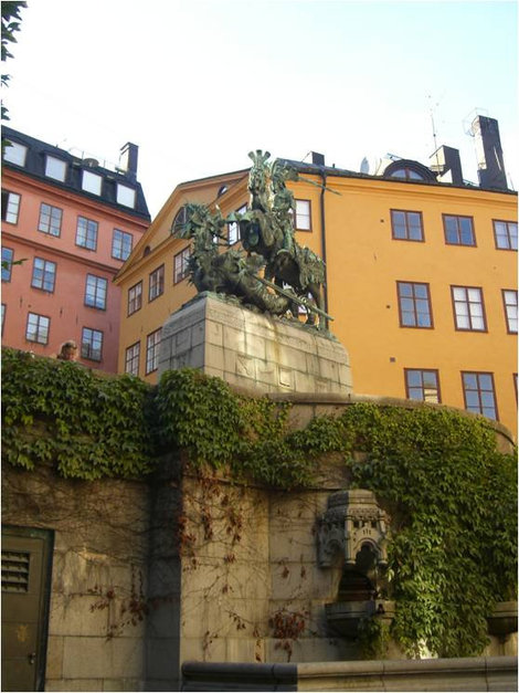 Святой Георгий с драконом (с другого ракурса) Стокгольм, Швеция