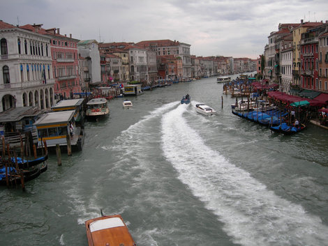 Замерзшие в Венеции Венеция, Италия
