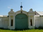 47. Свято-Боголюбский женский монастырь вблизи