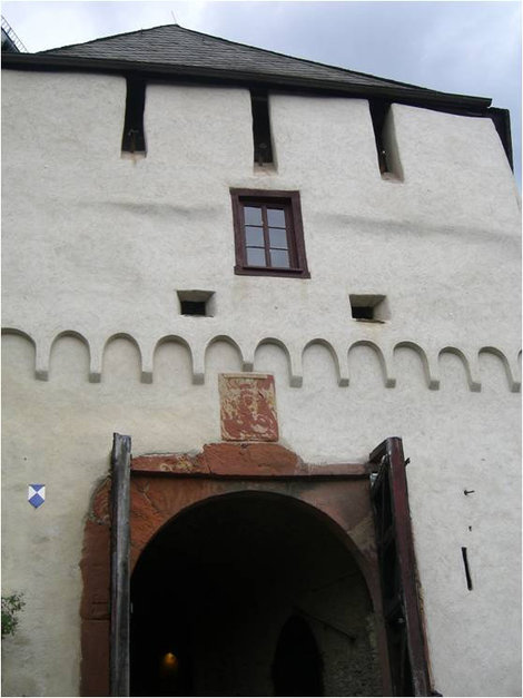 Ворота в замок Браубах, Германия