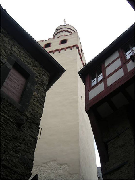 Одна из башен замка Браубах, Германия