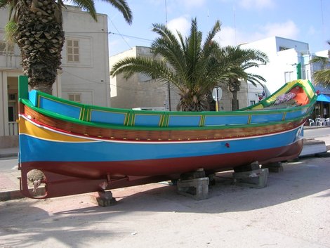 Лодка на просушке Остров Мальта, Мальта