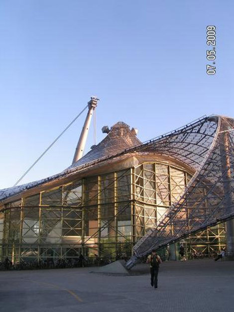 Крыша бассейна Мюнхен, Германия