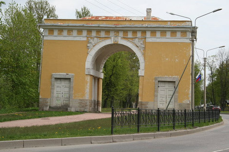 Городские ворота. Ломоносов, Россия