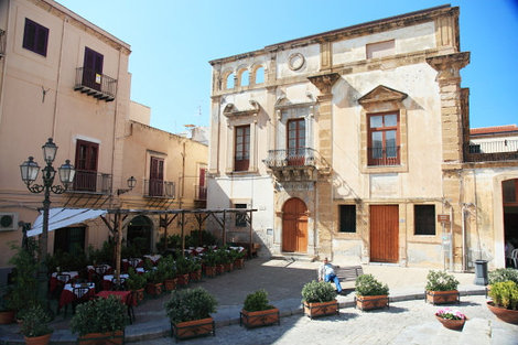 Чефалу - лучший город Сицилии Чефалу, Италия
