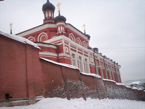 Рождественский монастырь и бульвар Москва, Россия