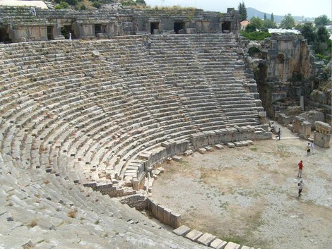 Театр римского периода в г Дембре (б. Мира) Кемер, Турция